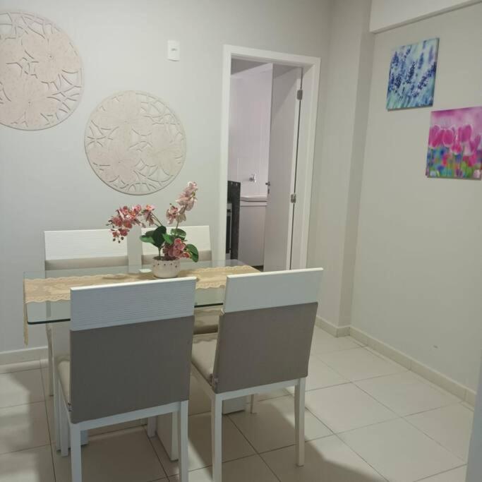 Apartamento Em Praia Atalaia Apartamento